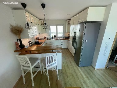 Prodej bytu 4+kk 80 m² Tatranská, Praha - Uhříněves
