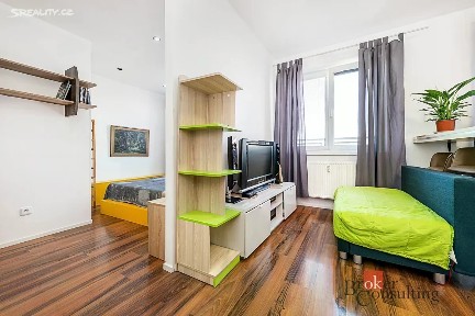 Pronájem bytu 2+kk 36 m² V koutě, Praha - Libuš