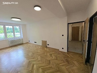 Pronájem bytu 2+1 52 m² Generála Píky, Praha - Dejvice