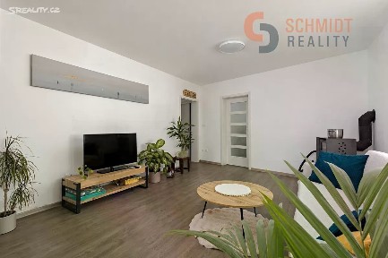 Prodej rodinného domu 190 m², pozemek 1740 m²