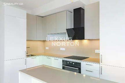 Prodej bytu 3+kk 64 m² Sedlářova, Praha - Kbely