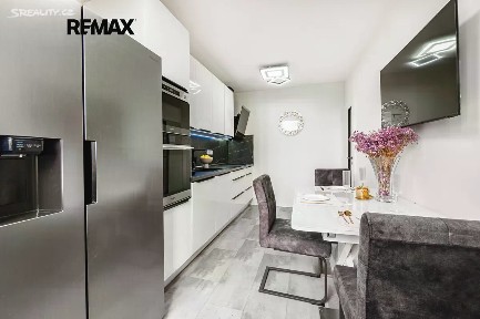 Prodej bytu 3+1 80 m² Šalounova, Praha - Chodov