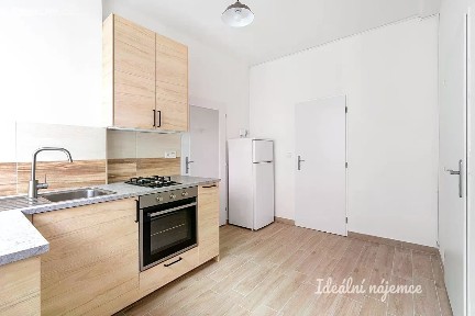 Pronájem bytu 1+1 35 m² U libeňského pivovaru, Praha - Libeň