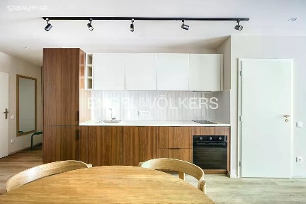 Pronájem bytu 2+kk 47 m² Záhřebská, Praha - Vinohrady
