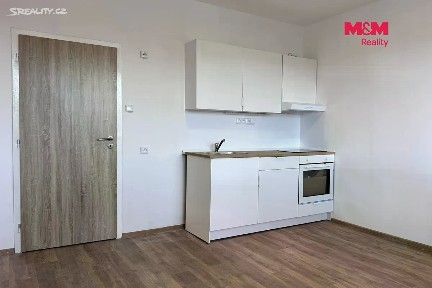 Pronájem bytu 2+kk 42 m² Rabasova, Ústí nad Labem - Severní Terasa