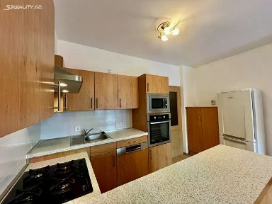 Pronájem bytu 2+kk 50 m² Místní, Brno - Kníničky