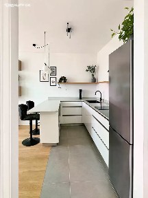 Pronájem bytu 2+kk 48 m² Kloboučnická, Praha - Nusle