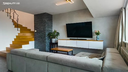 Prodej bytu 4+kk 125 m² nábřeží Závodu míru, Pardubice - Zelené Předměstí