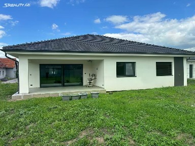Prodej rodinného domu 135 m², pozemek 1121 m²