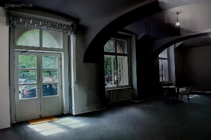 Prodej obchodního prostoru 224 m² Karlínské náměstí, Praha - Karlín