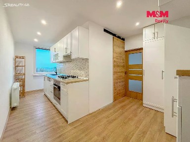 Pronájem bytu 2+1 58 m² Hrubínova, Litoměřice - Předměstí