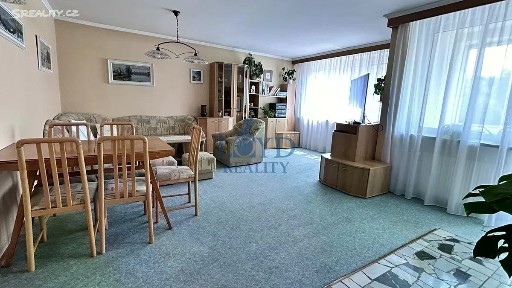 Pronájem bytu 4+1 93 m² Jungmannova, Karlovy Vary - Drahovice