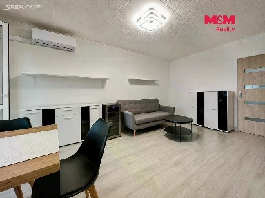 Prodej bytu 4+1 80 m² Luční, Litvínov - Janov