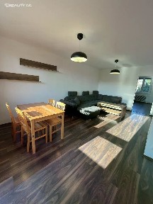 Pronájem bytu 3+1 78 m² Školní, Majetín