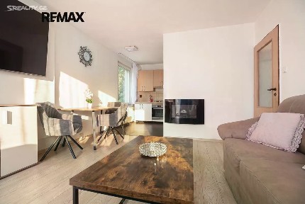 Prodej bytu 3+kk 54 m² Šluknovská, Praha - Střížkov