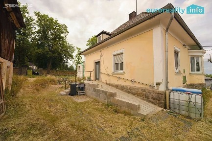 Prodej rodinného domu 129 m², pozemek 532 m²