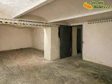 Pronájem skladového prostoru 160 m²