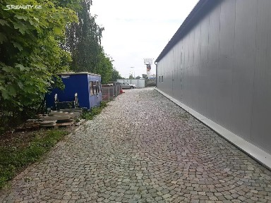 Zbuzany, Praha-západ, Na Sadech