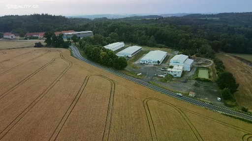 Pronájem skladového prostoru 704 m²