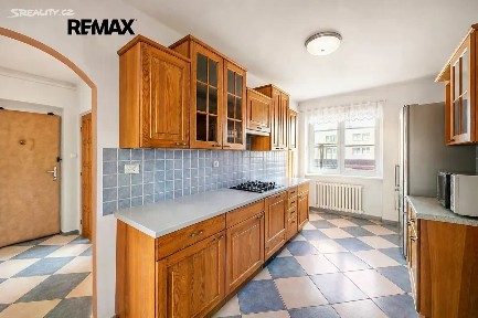 Prodej bytu 4+1 73 m² Měchenická, Praha - Záběhlice