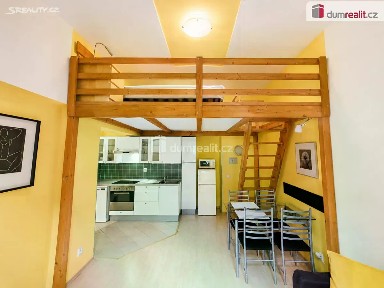 Prodej bytu 1+kk 43 m² Kotevní, Praha - Smíchov