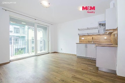 Pronájem bytu 1+kk 27 m²