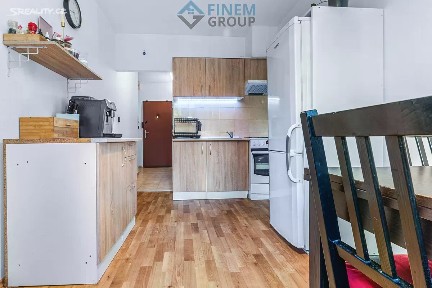 Pronájem bytu 2+1 40 m² Praha - Praha 9