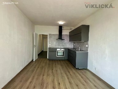 Pronájem bytu 2+kk 58 m² Choceradská, Praha - Záběhlice