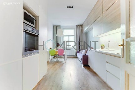 Pronájem bytu 2+kk 55 m² Nezamyslova, Praha - Nusle