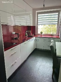 Pronájem bytu 3+1 75 m² Pod Lysinami, Praha - Hodkovičky