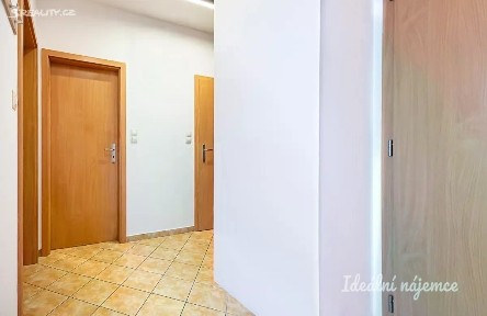Pronájem bytu 3+kk 64 m²