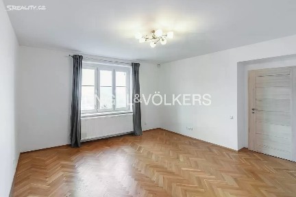 Pronájem bytu 3+kk 81 m² Pod Děvínem, Praha - Smíchov