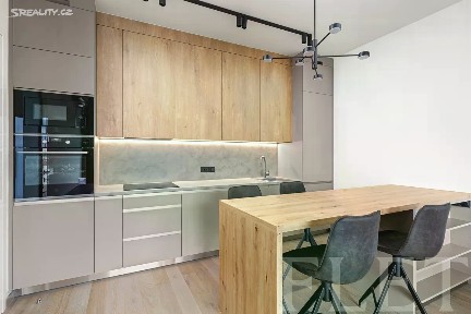 Pronájem bytu 2+kk 63 m² Vítězné náměstí, Praha - Bubeneč