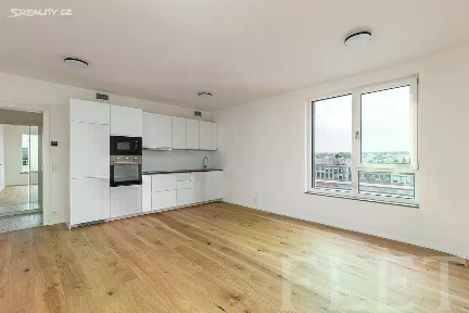 Pronájem bytu 1+kk 39 m² U Komína, Praha - Radlice