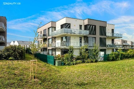 Prodej bytu 3+kk 81 m² Emy Destinové, Jinočany