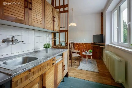 Prodej bytu 3+1 72 m² Sídliště I, Kamenice