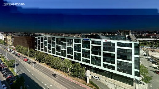 Pronájem kanceláře 440 m² Rohanské nábřeží, Praha - Karlín