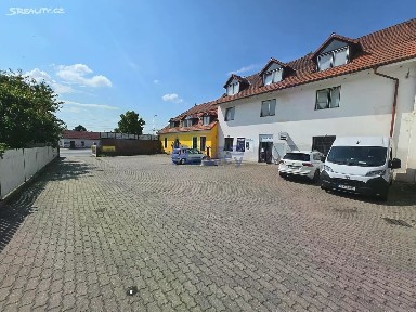 Pražská třída, Hradec Králové - Kukleny