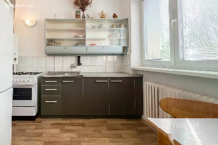 Pronájem bytu 1+1 37 m² B. Němcové, Třinec - Lyžbice