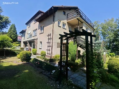 Prodej rodinného domu 202 m², pozemek 1108 m² Lesní, Chodov