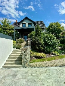Prodej rodinného domu 166 m², pozemek 1100 m²