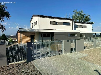 Prodej rodinného domu 150 m², pozemek 550 m²