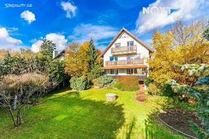 Prodej rodinného domu 425 m², pozemek 935 m²