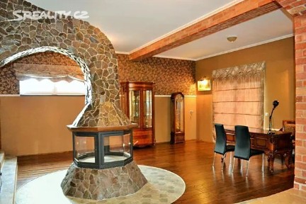 Prodej rodinného domu 417 m², pozemek 886 m² Polní, Tuchoměřice