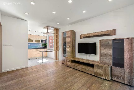 Pronájem bytu 2+kk 45 m² Průchova, Kladno