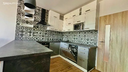 Pronájem bytu 4+kk 109 m² Kounice