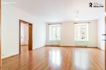 Pronájem bytu 2+kk 53 m² Dukelská, Benešov