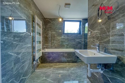 Pronájem bytu 3+kk 103 m² Na Průhonu, Plzeň - Skvrňany