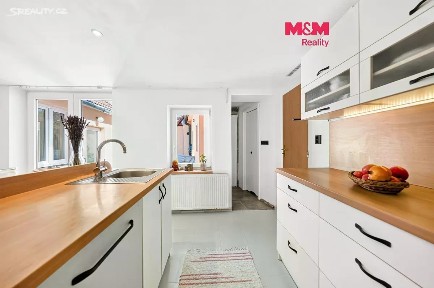 Prodej rodinného domu 71 m², pozemek 227 m²