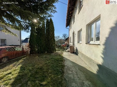 Prodej rodinného domu 250 m², pozemek 228 m²